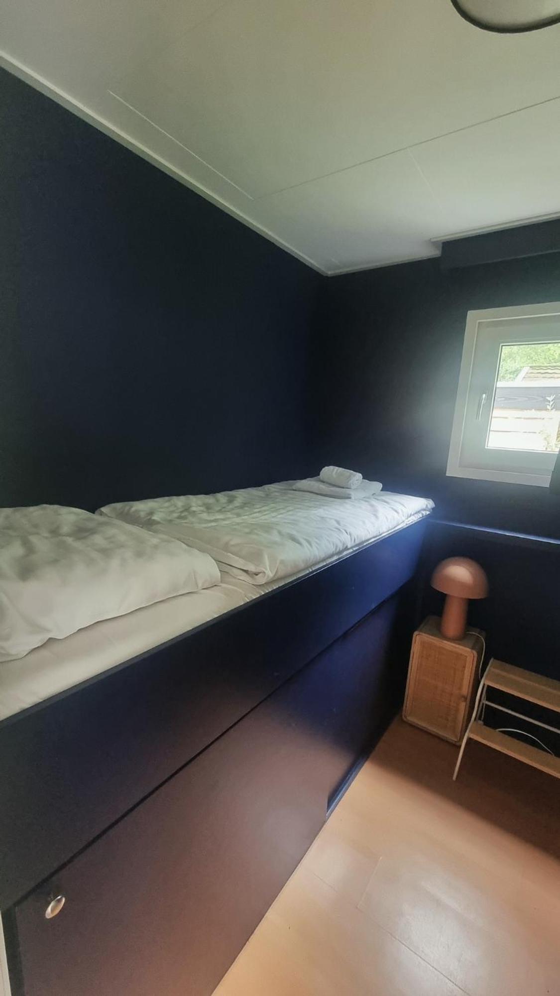 Gezellig Gemoderniseerd Chalet Op De Veluwe Putten Eksteriør bilde
